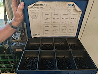 Onderdelen ladenboxen, 15 assorti lades, berner, bera system - afbeelding 18 van  18