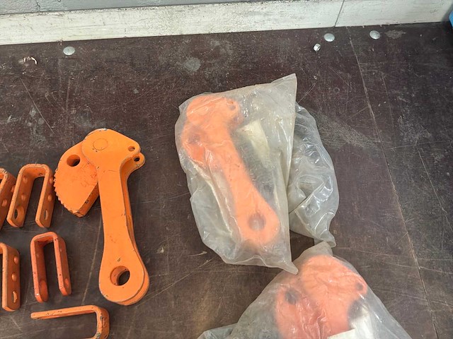 Onderdelen voor kettingwerk en hijscomponenten - afbeelding 6 van  7