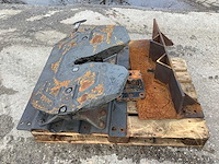 Onderdelen vrachtwagen - afbeelding 2 van  3