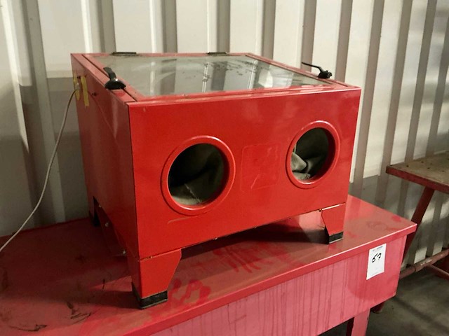 Onderdelenreiniger / straalcabine - afbeelding 2 van  2