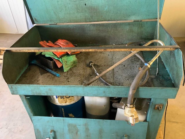 Onderdelenspoeltafel - afbeelding 1 van  1