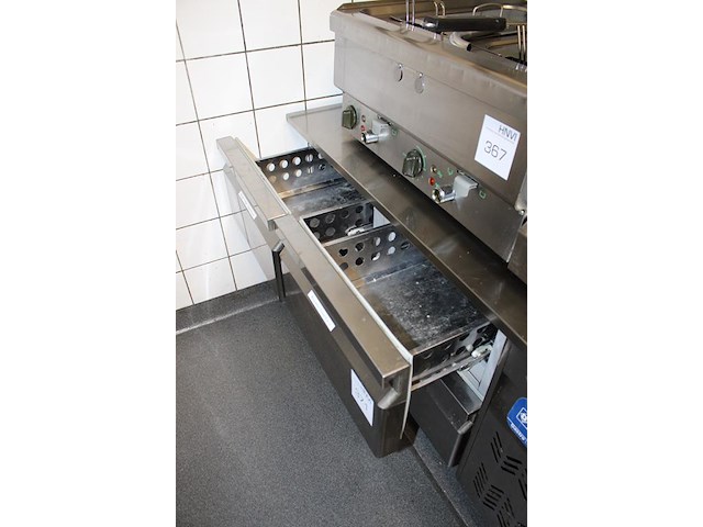Onderkoeling met vier lades diament afm. 120 x 70 x 64 cm, 240 volt. - afbeelding 2 van  2