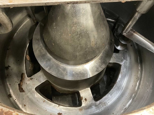 Onderlossende schraap centrifuge - afbeelding 2 van  10