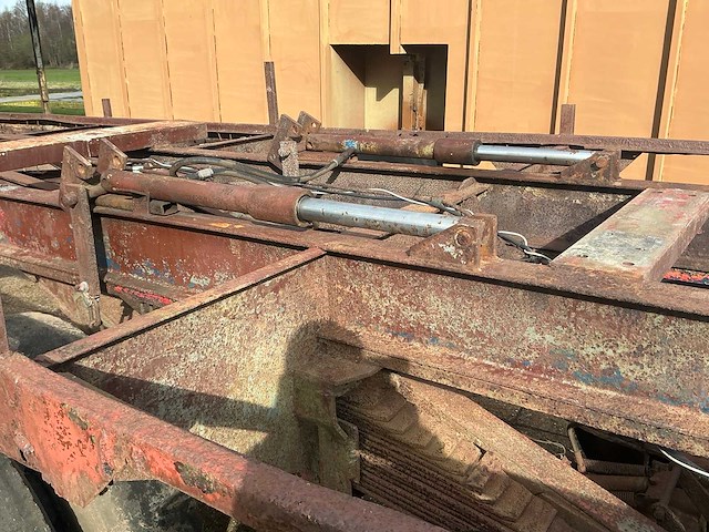 Onderstel mesttankwagen - afbeelding 7 van  29