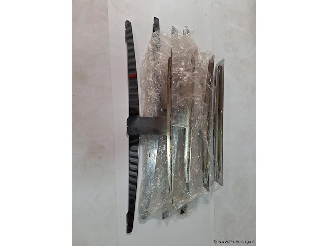 Onderstel poten, 87x20x8 cm, aantal ca. 4 stuks - afbeelding 1 van  1