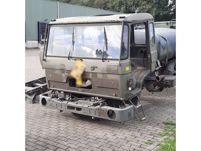 Onderstel t.b.v. vrachtwagen (daf y-4442) - afbeelding 12 van  24