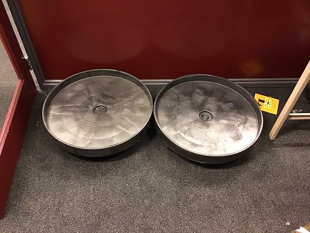 Onderstel voor afvalbak (2x) - afbeelding 1 van  3