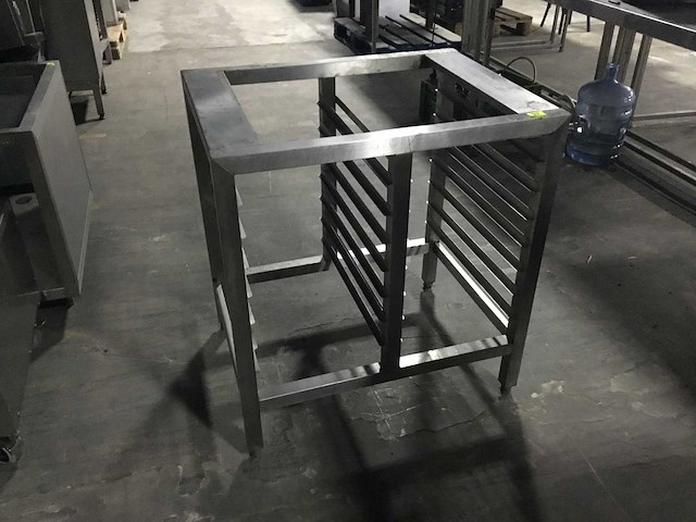 Onderstel voor een oven - afbeelding 1 van  4