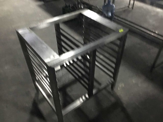Onderstel voor een oven - afbeelding 3 van  4