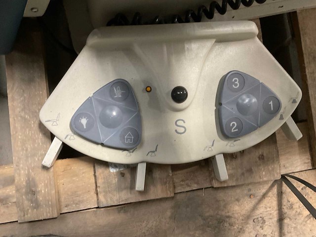 Onderzoekstoel - afbeelding 7 van  9