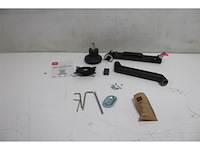 One for all dm7110 design-line universele monitorarm grijs - afbeelding 5 van  6