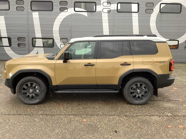 Ongebruikt 2024 toyota land cruiser 250 first edition - afbeelding 12 van  54