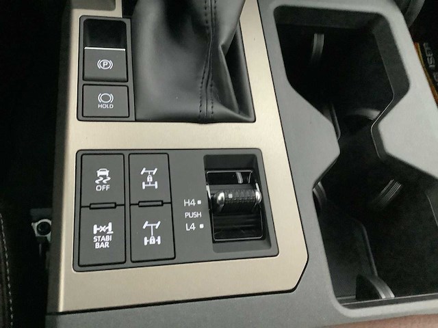 Ongebruikt 2024 toyota land cruiser 250 first edition - afbeelding 35 van  54
