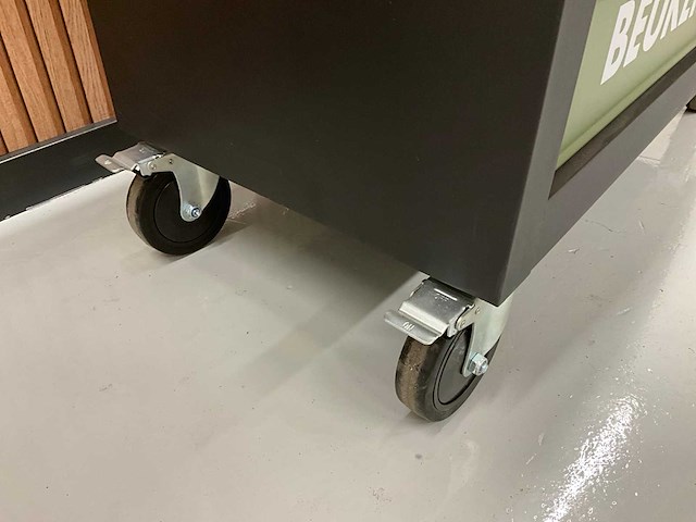 Ongebruikt beuker xtra big xxl gevulde gereedschapswagen - afbeelding 8 van  12