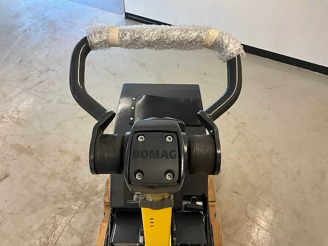 Ongebruikt bomag bpr60/65de trilplaat - afbeelding 14 van  15