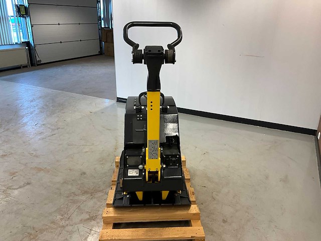Ongebruikt bomag bpr60/65de trilplaat - afbeelding 10 van  16