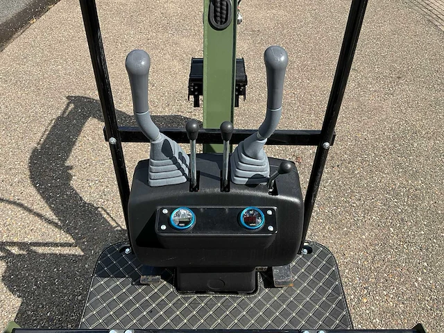 Ongebruikt colt kv13 minigraafmachine - afbeelding 8 van  20