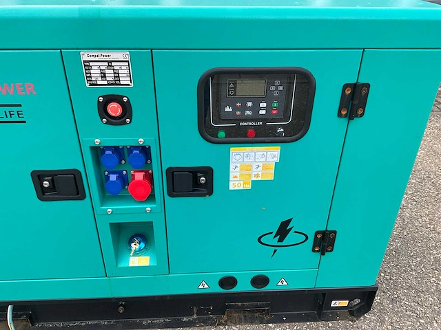 Ongebruikt compal power vg-r50 noodstroomaggregaat - afbeelding 15 van  15