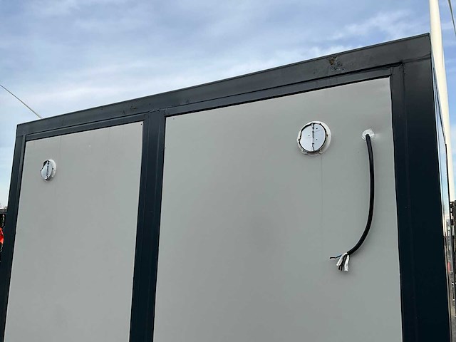 Ongebruikt dubbele toiletunit - afbeelding 3 van  16