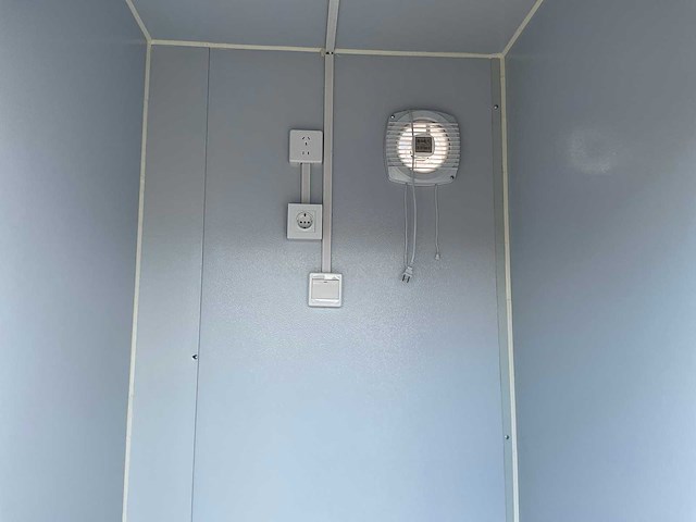 Ongebruikt dubbele toiletunit - afbeelding 4 van  16