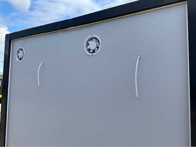 Ongebruikt dubbele toiletunit - afbeelding 4 van  12
