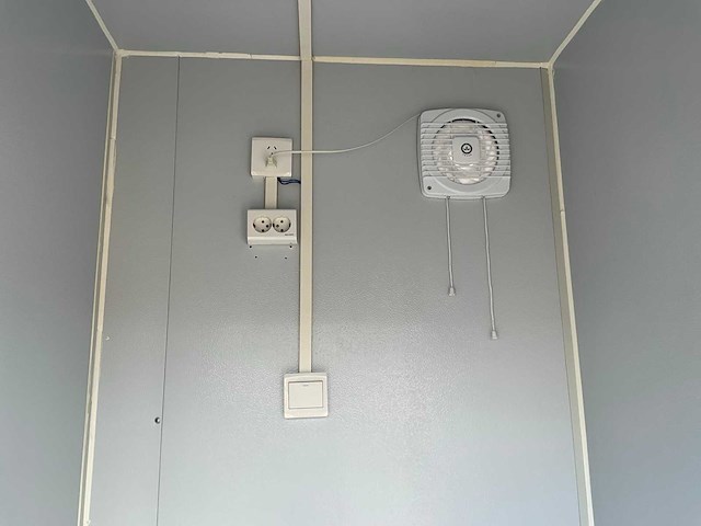 Ongebruikt dubbele toiletunit - afbeelding 5 van  16