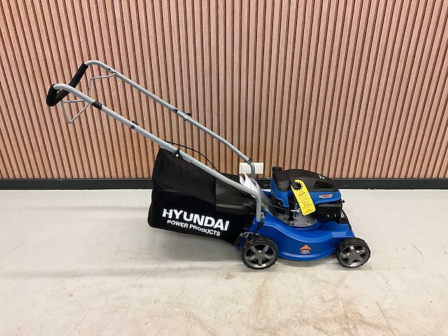 Ongebruikt hyundai grasmaaier met benzinemotor - afbeelding 4 van  8