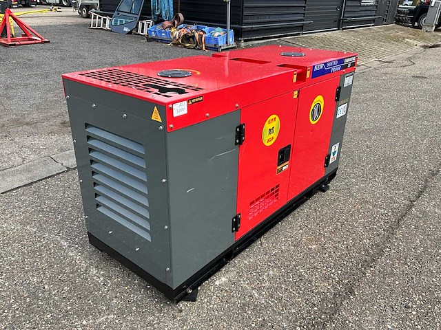 Ongebruikt kawakenki kk25 stroomgenerator 25kva - afbeelding 12 van  16