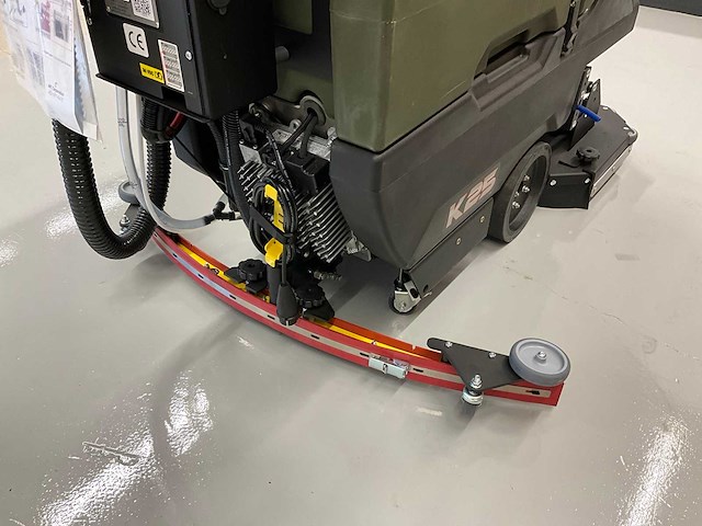 Ongebruikt kodiac k25 schrob/zuigmachine - afbeelding 16 van  17