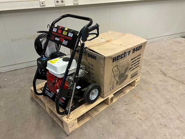 Ongebruikt kraftwelle hogedrukreiniger en hecht sneeuwfrees - afbeelding 1 van  5