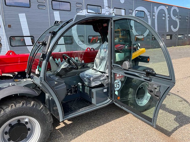 Ongebruikt magni th 3.6 turbo 35 km/h telescopic handlers - afbeelding 17 van  35