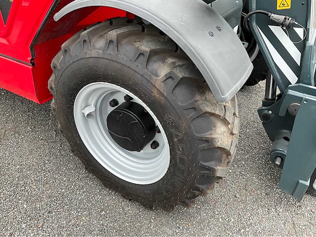 Ongebruikt magni th 3.6 turbo 35 km/h telescopic handlers - afbeelding 7 van  39