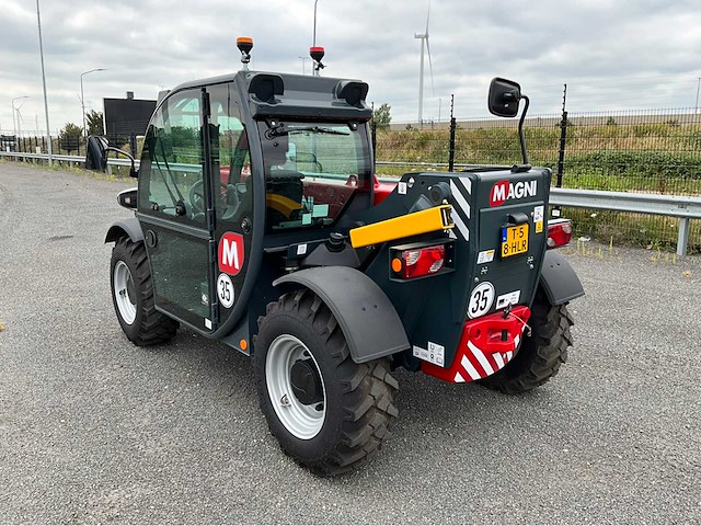 Ongebruikt magni th 3.6 turbo 35 km/h telescopic handlers - afbeelding 36 van  39