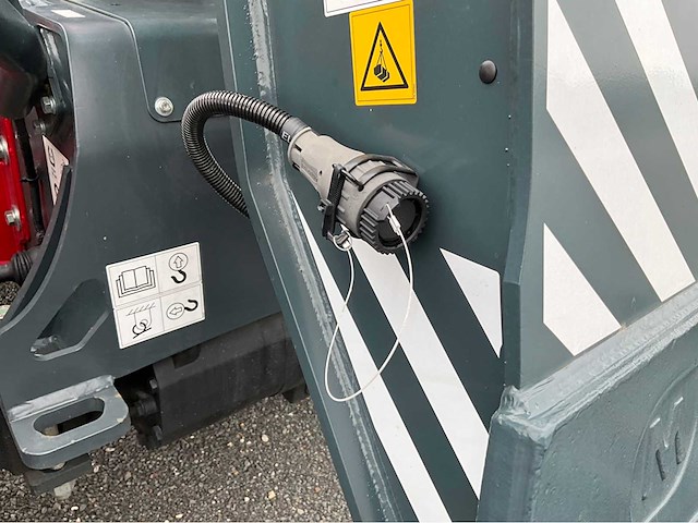 Ongebruikt magni th 3.6 turbo 35 km/h telescopic handlers - afbeelding 12 van  28