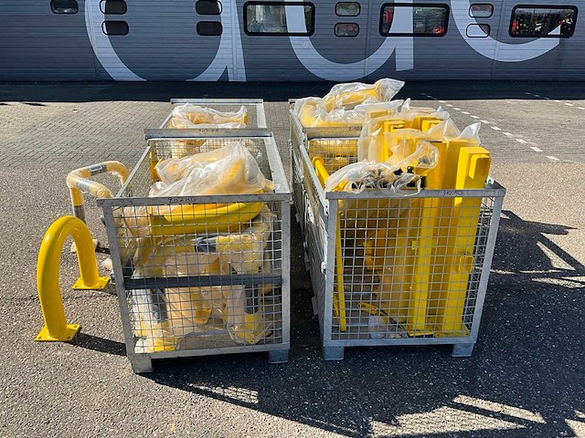 Ongebruikt partij aanrijdbeveiliging - afbeelding 3 van  7