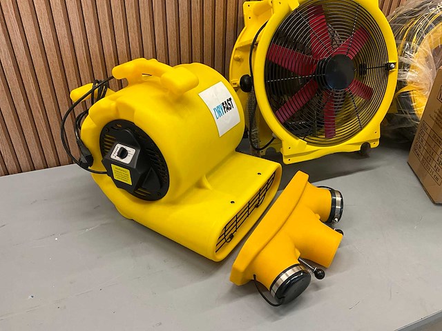 Ongebruikt partij dryfast producten - afbeelding 2 van  6