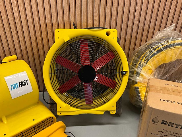 Ongebruikt partij dryfast producten - afbeelding 3 van  6