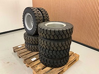 Ongebruikt wacker neuson ew65 mobiele graafmachine wielenset - afbeelding 3 van  7