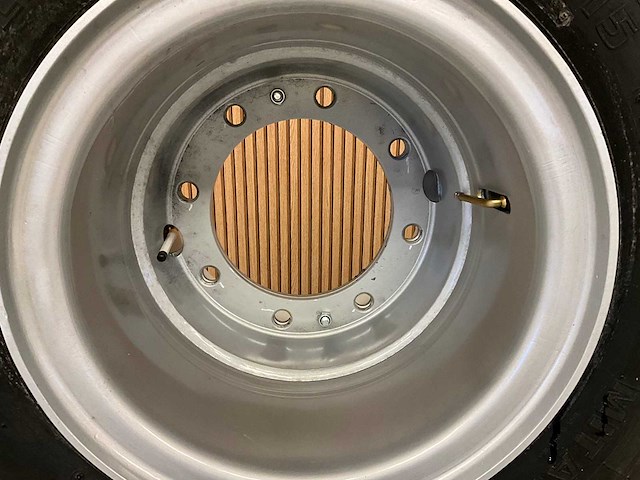 Ongebruikt wacker neuson ew65 mobiele graafmachine wielenset - afbeelding 7 van  7