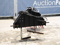 Onkruidborstel aanbouw - afbeelding 1 van  1