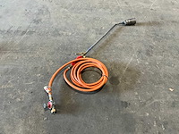 Onkruidbrander met gasslang - afbeelding 1 van  4