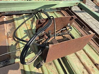 Onkruidbrander - afbeelding 4 van  13