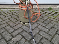 Onkruidbrander - afbeelding 1 van  6