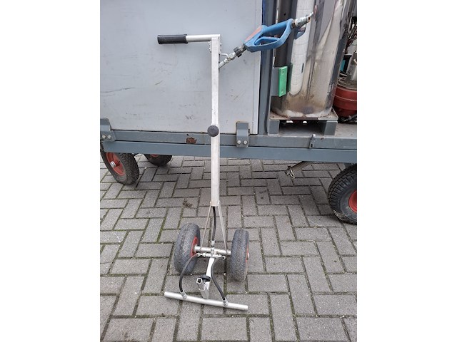 Onkruidstomer, empas - afbeelding 7 van  17