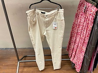 Only, base level, zoey, no1 by ox partij grote maten kleding (15x) - afbeelding 4 van  31