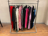 Only, base level, zoey, no1 by ox partij grote maten kleding (15x) - afbeelding 1 van  31