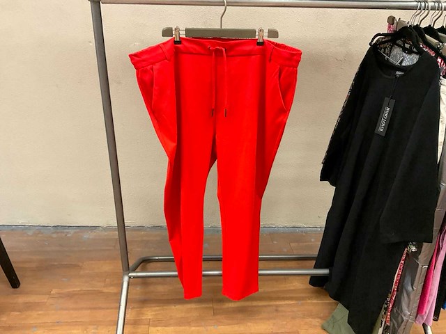 Only, base level, zoey, no1 by ox partij grote maten kleding (15x) - afbeelding 26 van  31