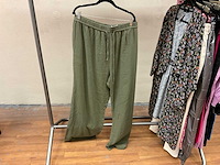 Only, base level, zoey, no1 by ox partij grote maten kleding (15x) - afbeelding 30 van  31