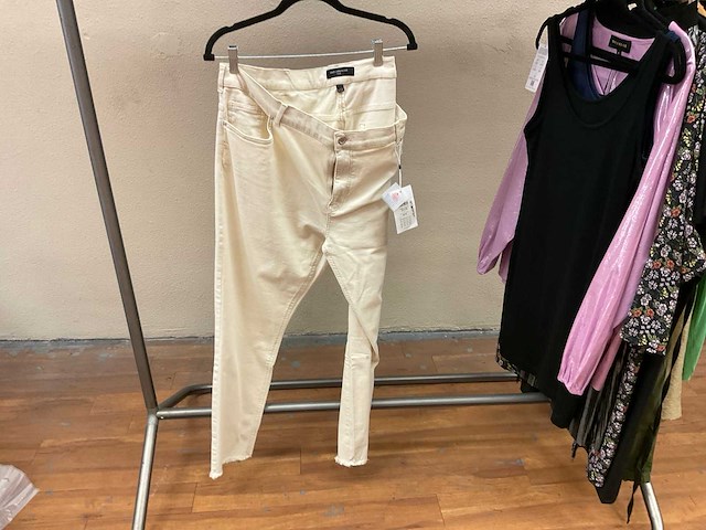 Only, zoey, tencel, upsa partij grote maten kleding (15x) - afbeelding 2 van  30