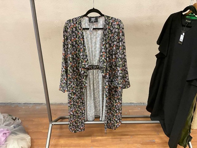 Only, zoey, tencel, upsa partij grote maten kleding (15x) - afbeelding 11 van  30